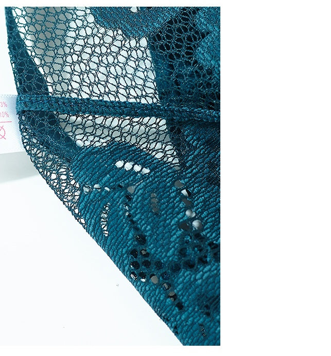 Lingerie fine triangle – Dentelle et légèreté - Prestige Flow