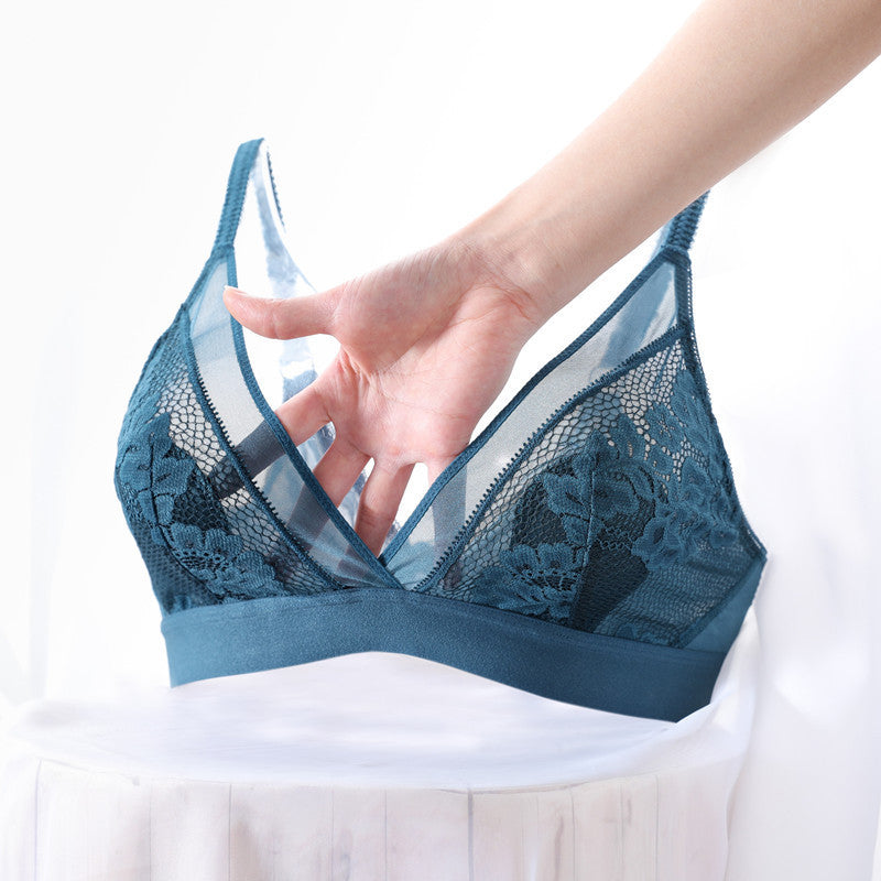 Lingerie fine triangle – Dentelle et légèreté - Prestige Flow
